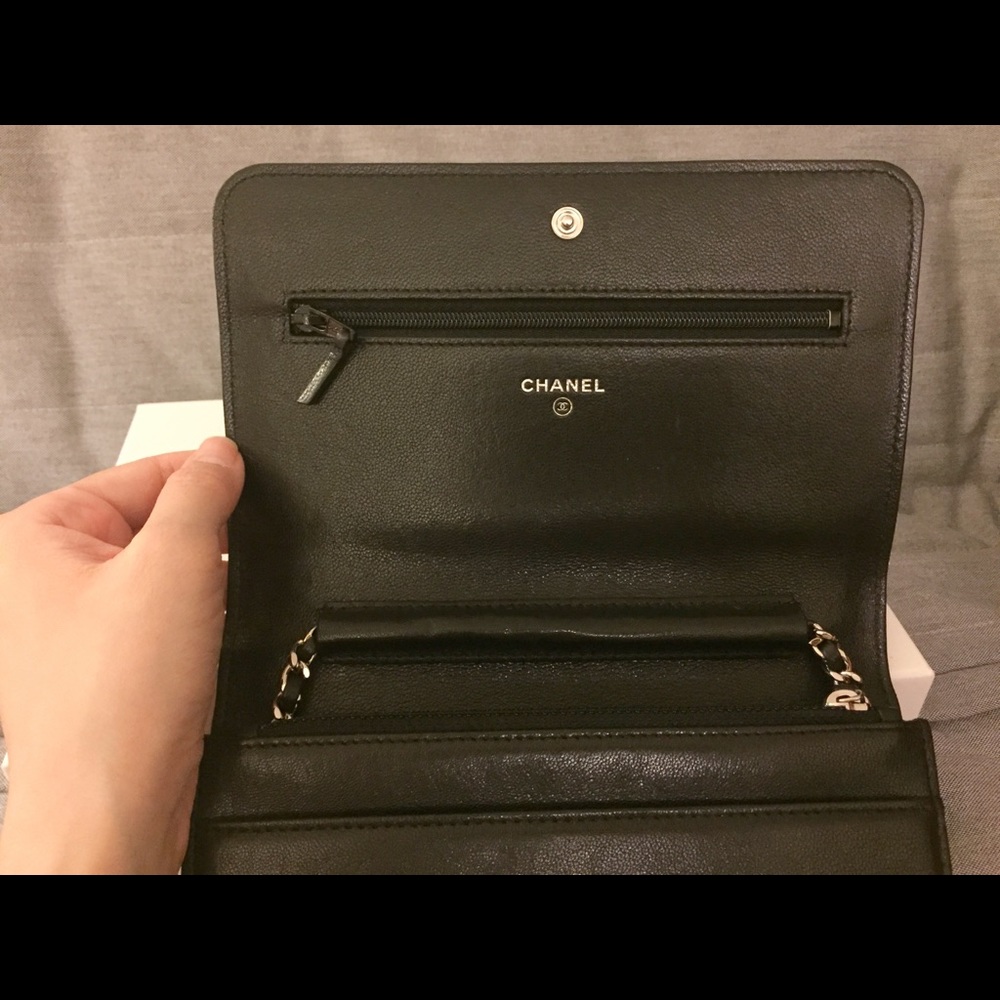 CHANEL Lambskin Quilted Wallet On Chain WOC Black - Picture 3 of 8